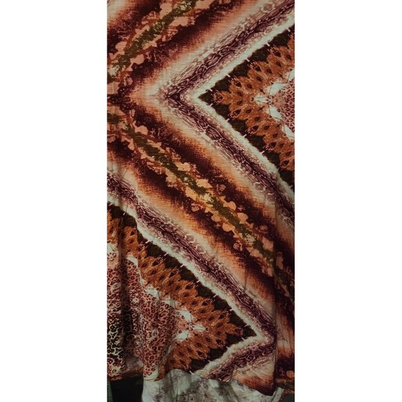 One World Womens Medium Geometric Animal Tribal Print Tshirt Tunic Top NWT B7 - Picture 6 of 6